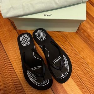 Off-White Micro Beach Flip Flop size 36